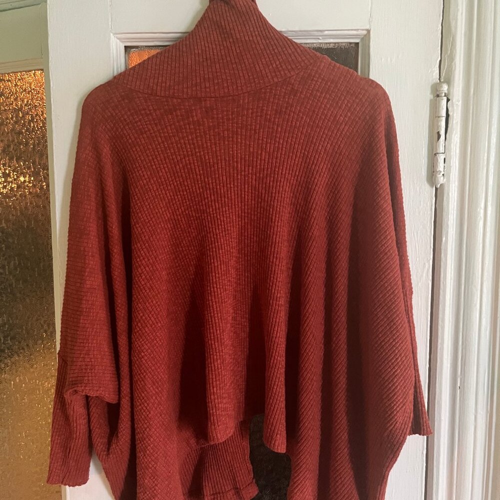 Free People Beach Poncho in Rusted Red-Orange — Like New!